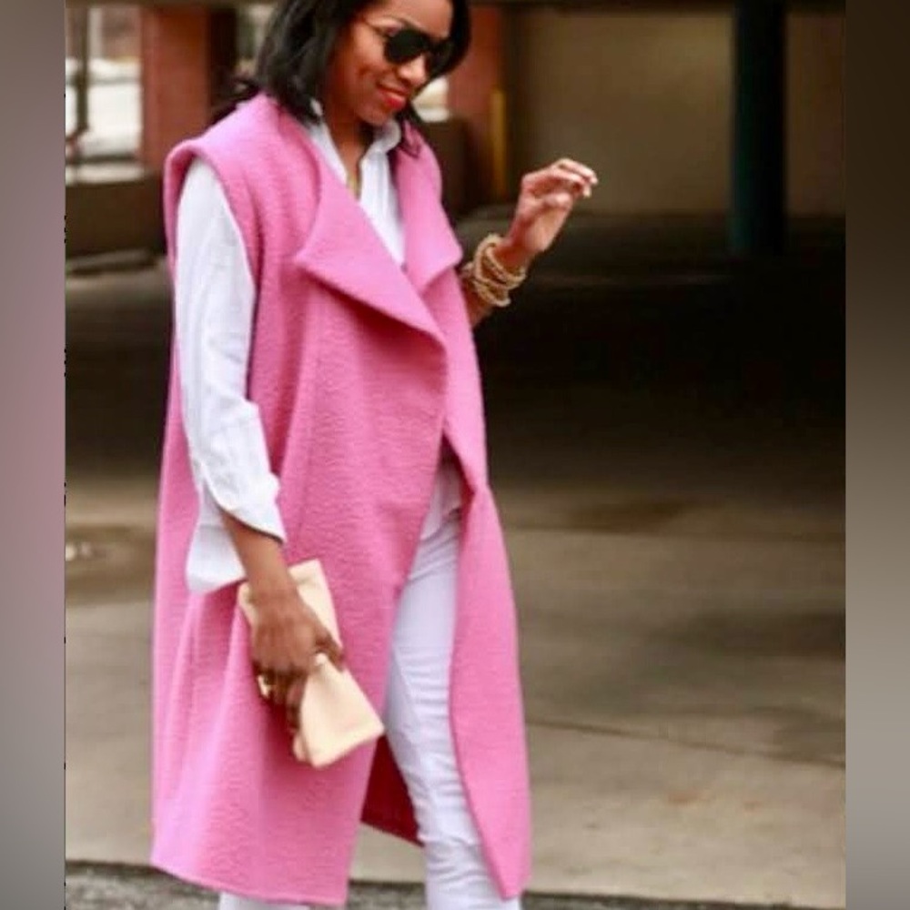 Sleeveless Unlined Coat